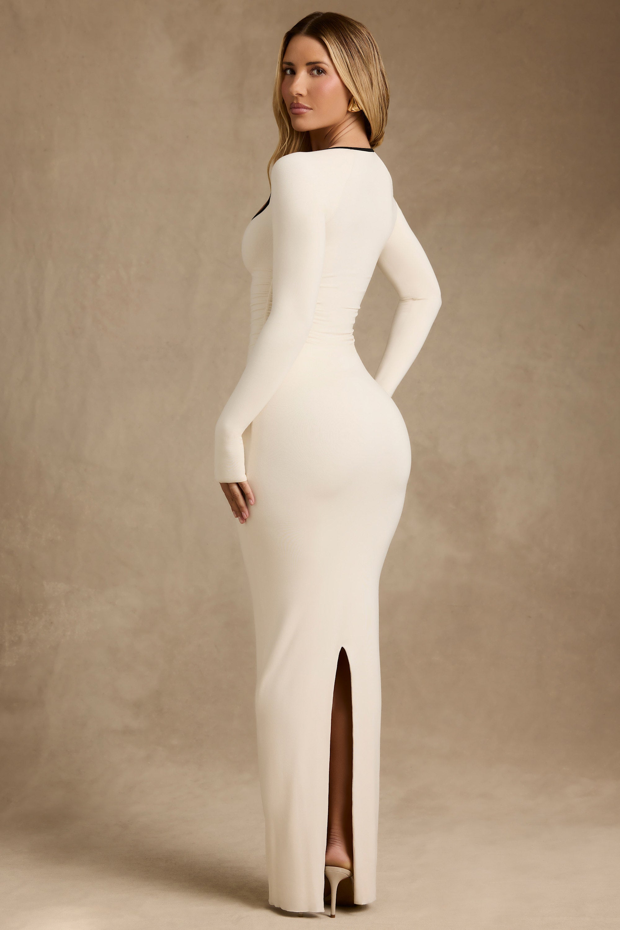 Ginette Modal Contrast-Trim Maxi Dress in Ivory - Image 8