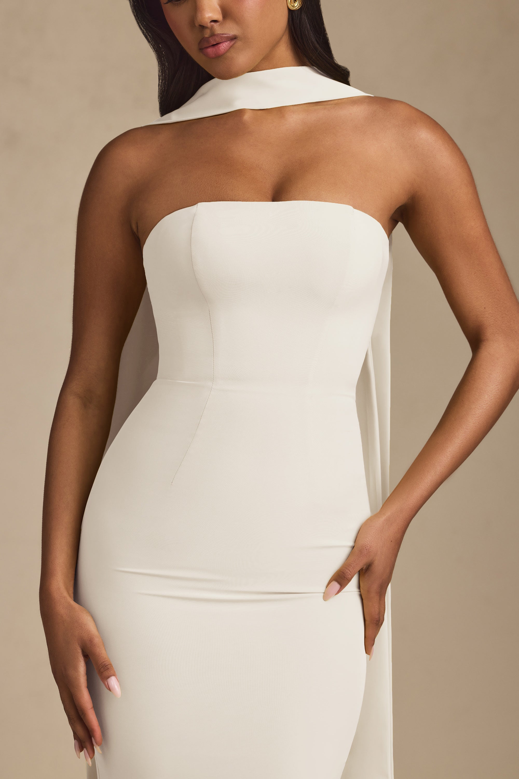 Imogene Scarf-Detail Strapless Gown in Ivory - Image 4