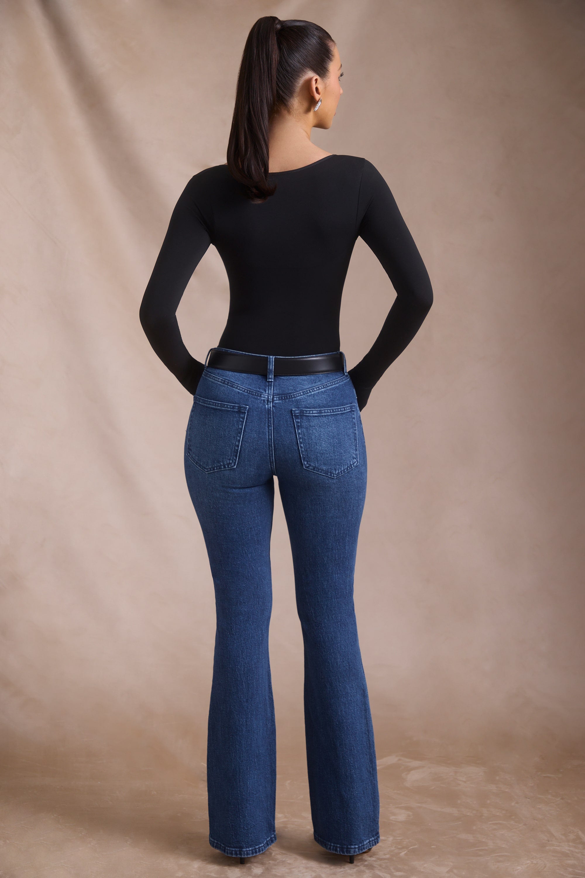 Jacey High-Rise Flared Jeans in Indigo Wash - Image 4