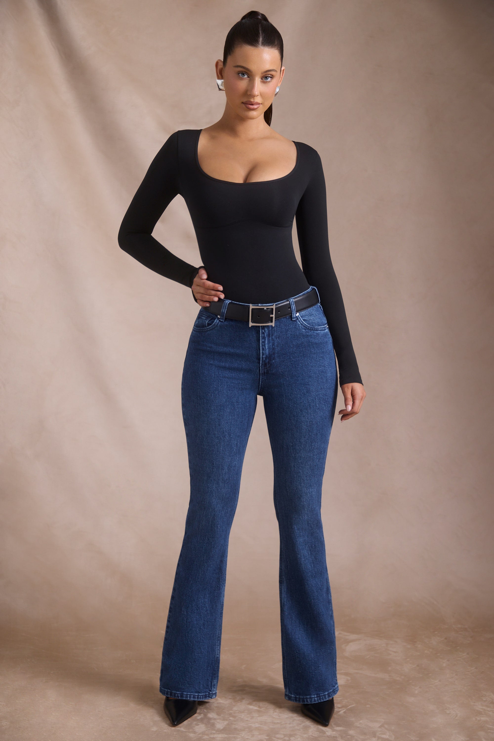 Jacey High-Rise Flared Jeans in Indigo Wash - Image 6