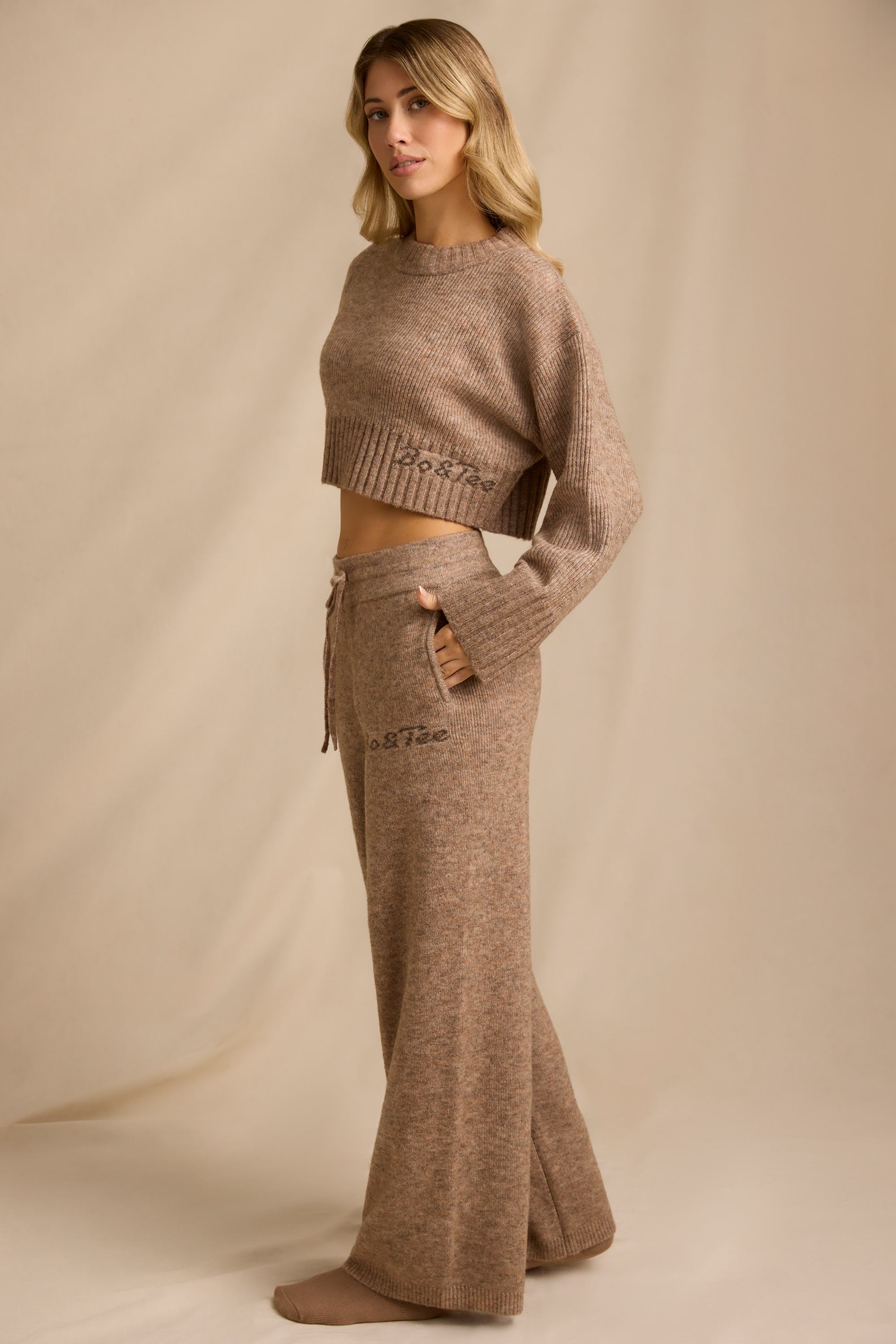 Mid-Rise Wide-Leg Joggers in Brown Marl - Image 3