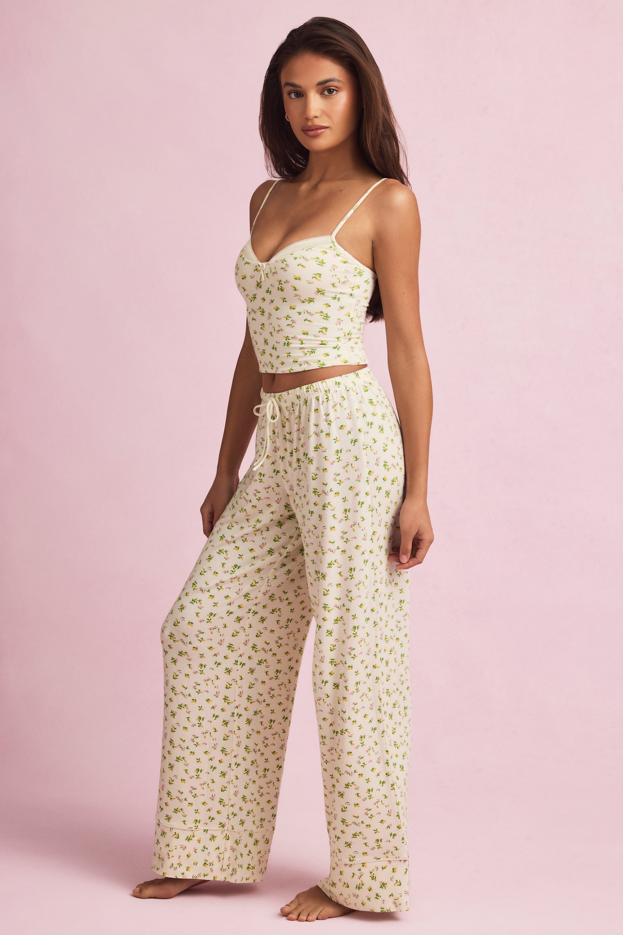 Ivelle Mid-Rise Wide-Leg Pyjama Trousers in Lemon Print - Image 7