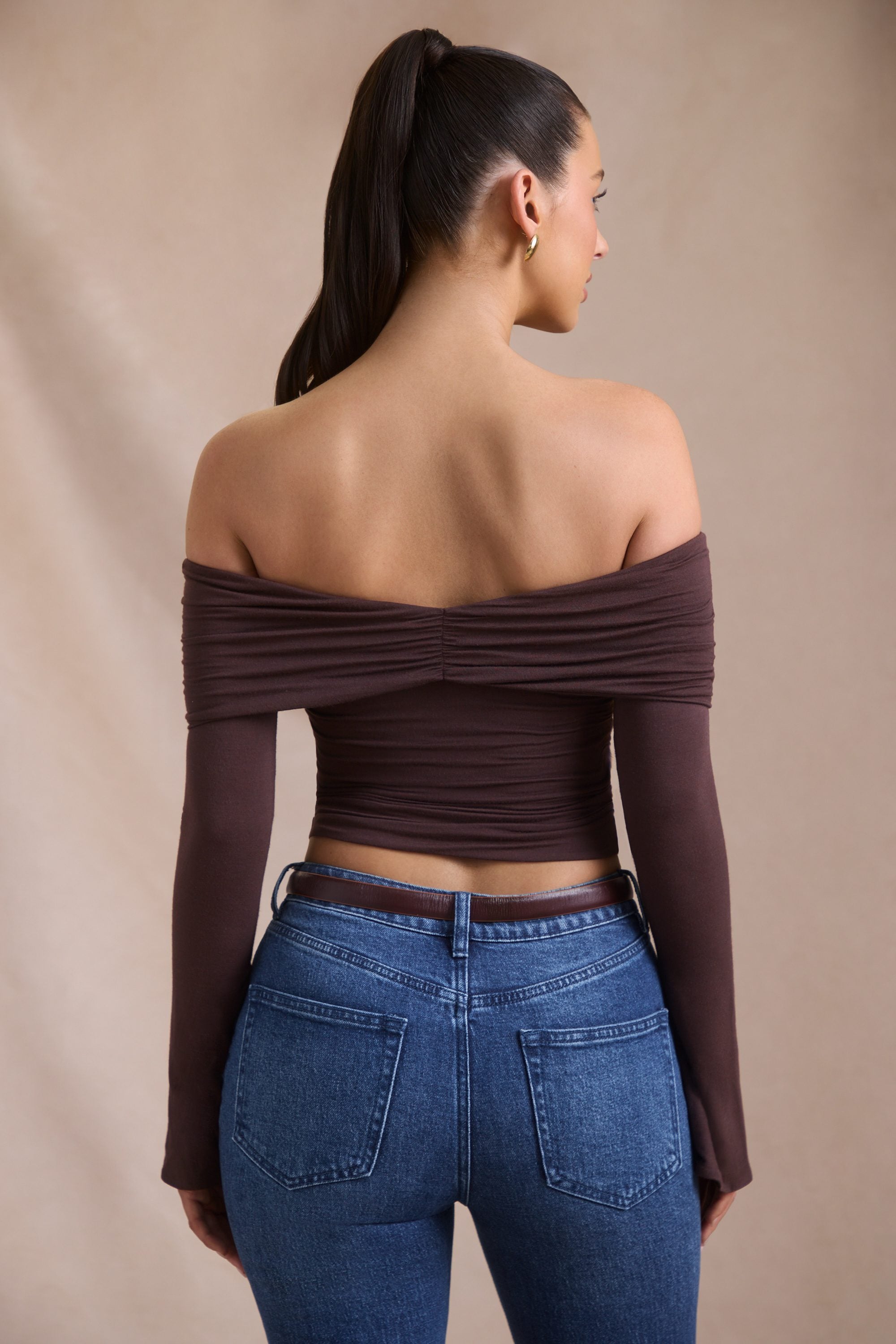 Pavni Modal-Cashmere Blend Off-Shoulder Ruched Top in Espresso - Image 3