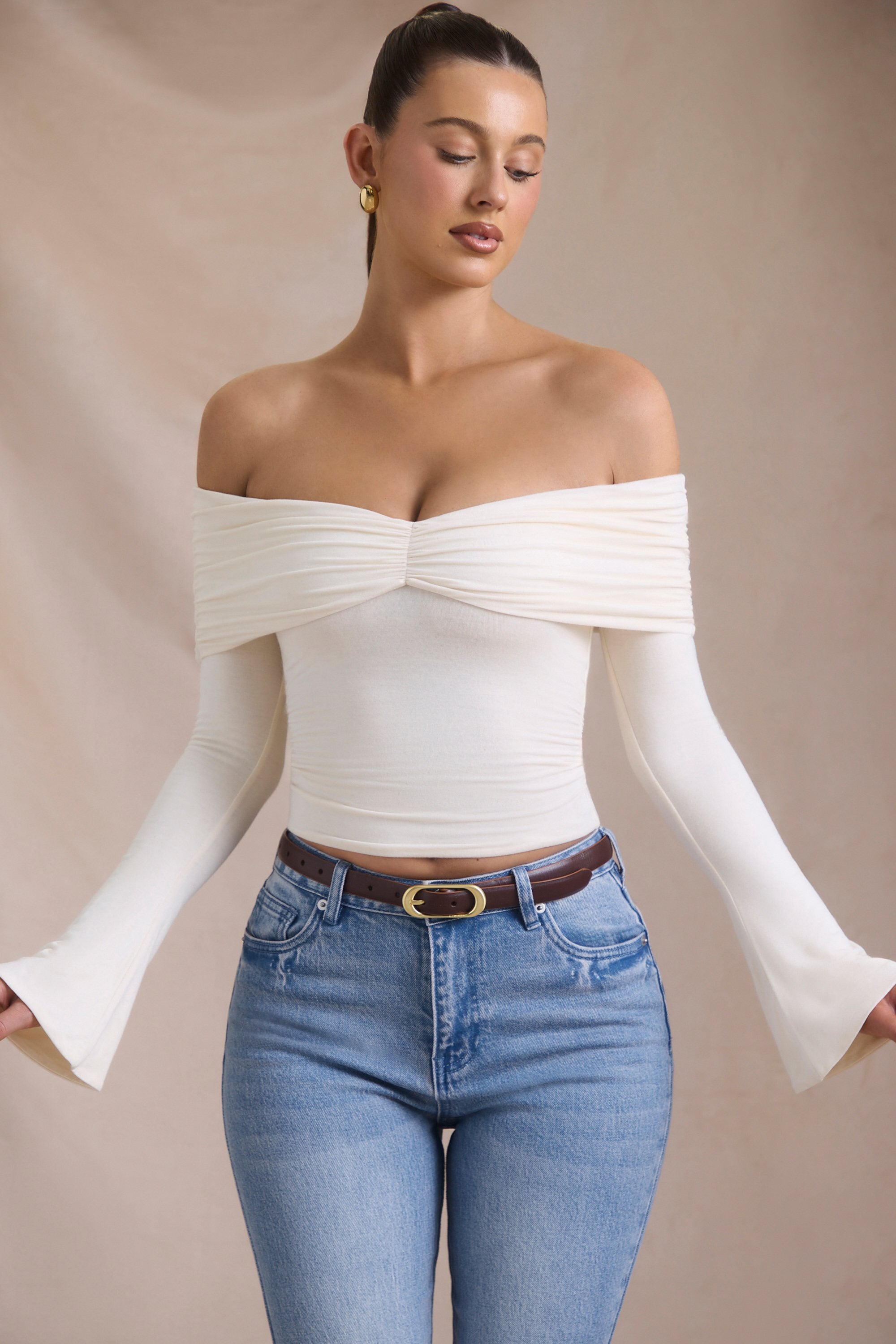 Pavni Modal-Cashmere Blend Off-Shoulder Ruched Top in Ivory - Image 6