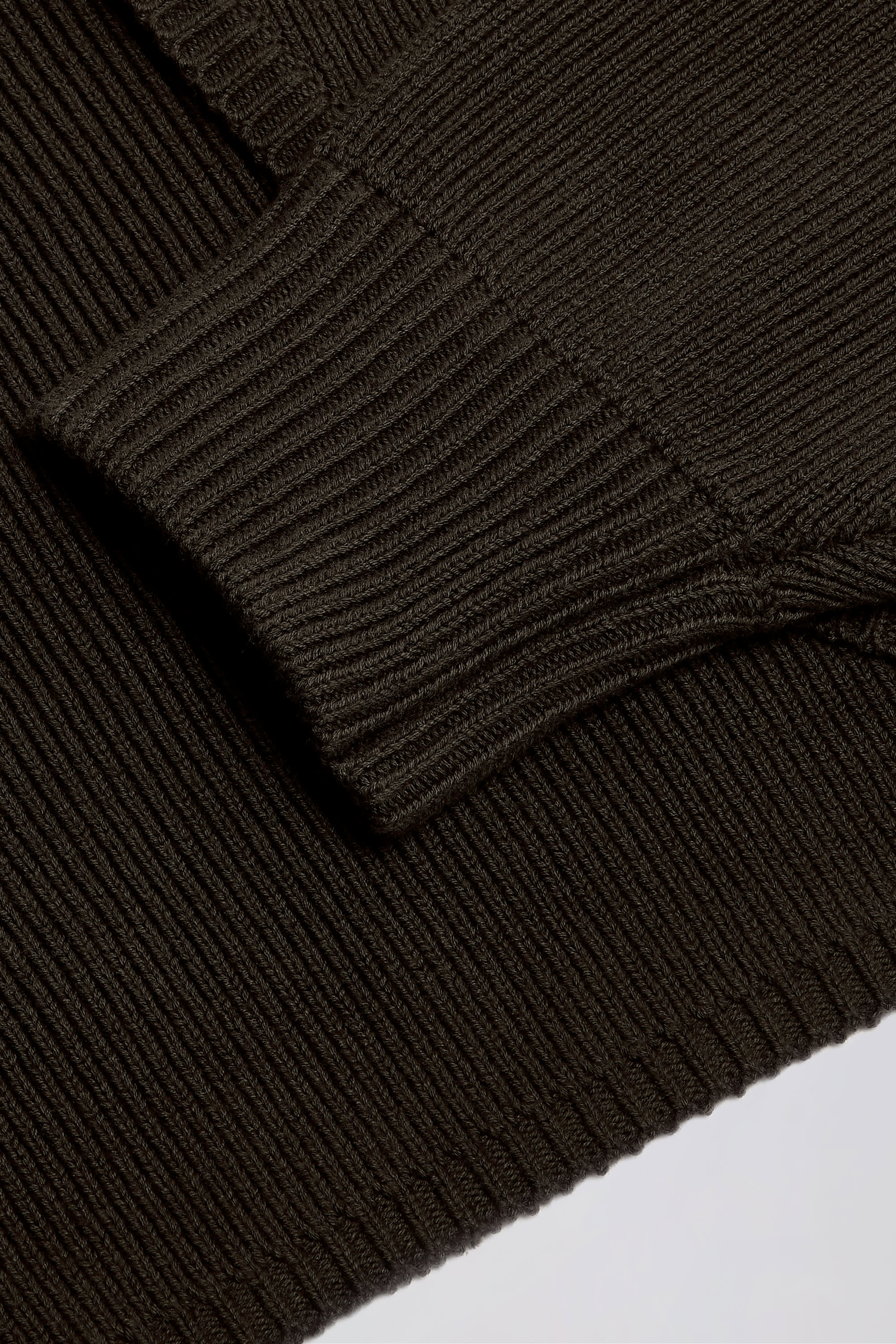 Ribbed-Knit Cropped Shrug in Pecan - Image 4