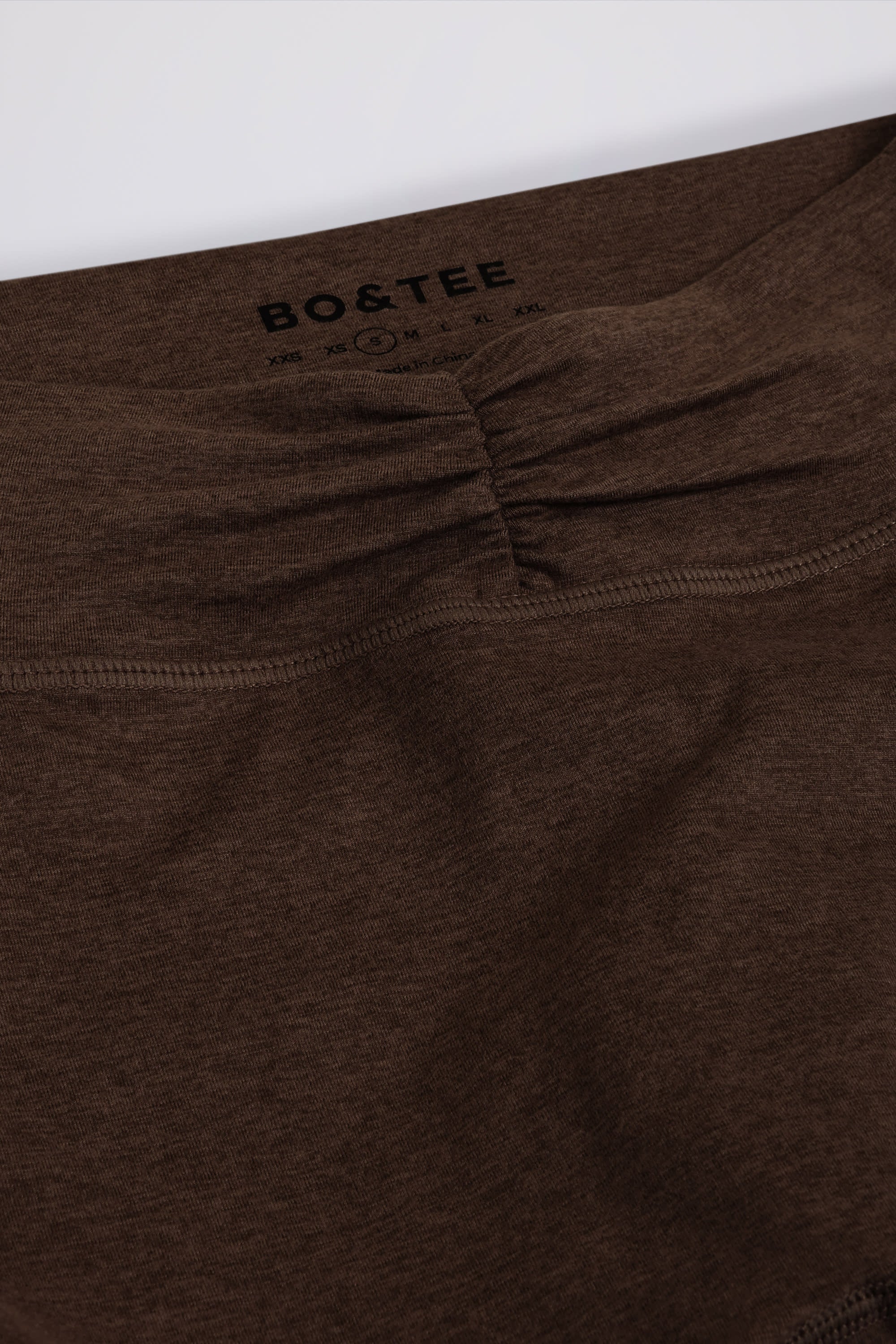 Ruched Mid-Rise Leggings in Pecan Marl - Image 7