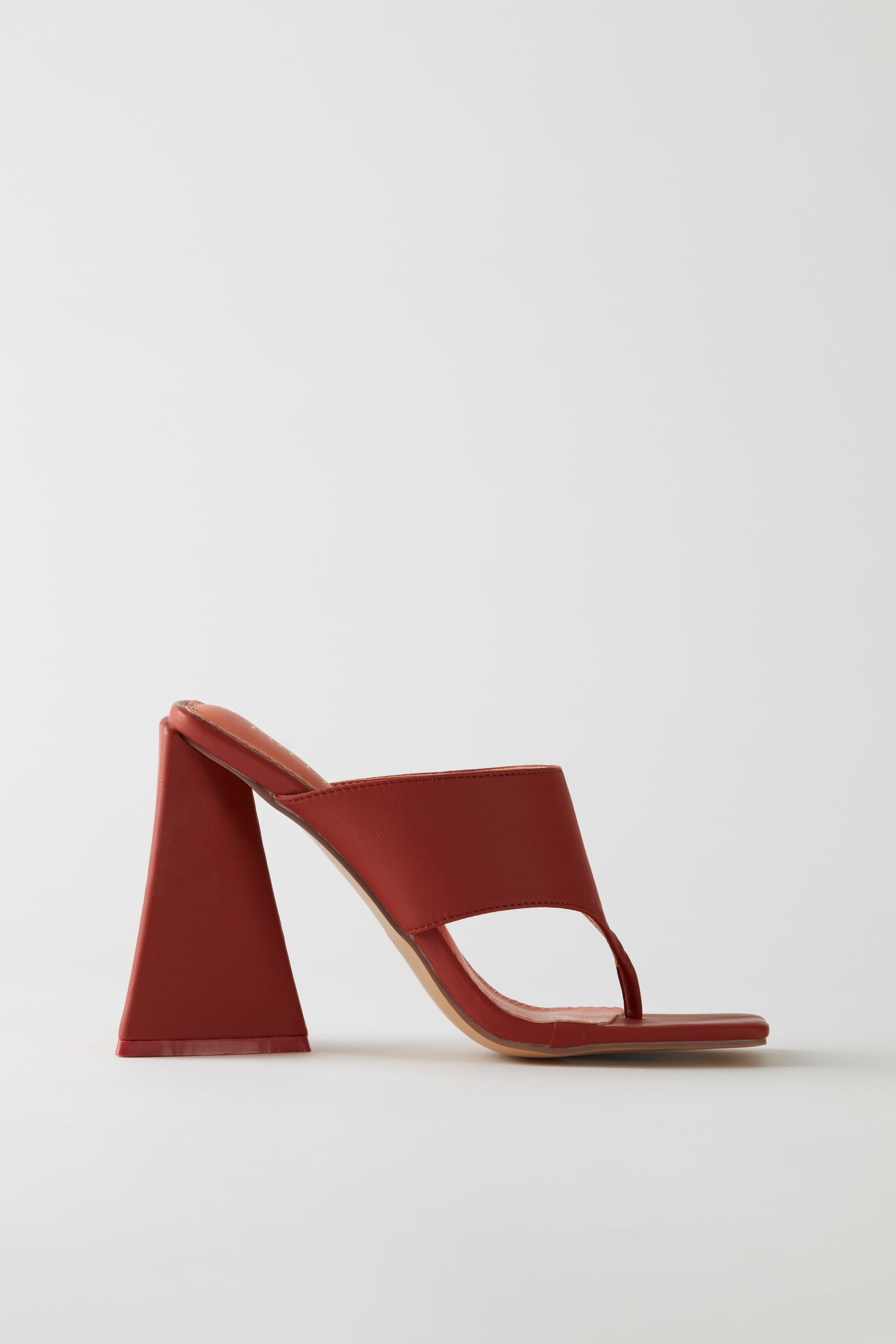 Love Triangle Toe Post Leatherette Mule Heels in Terracotta