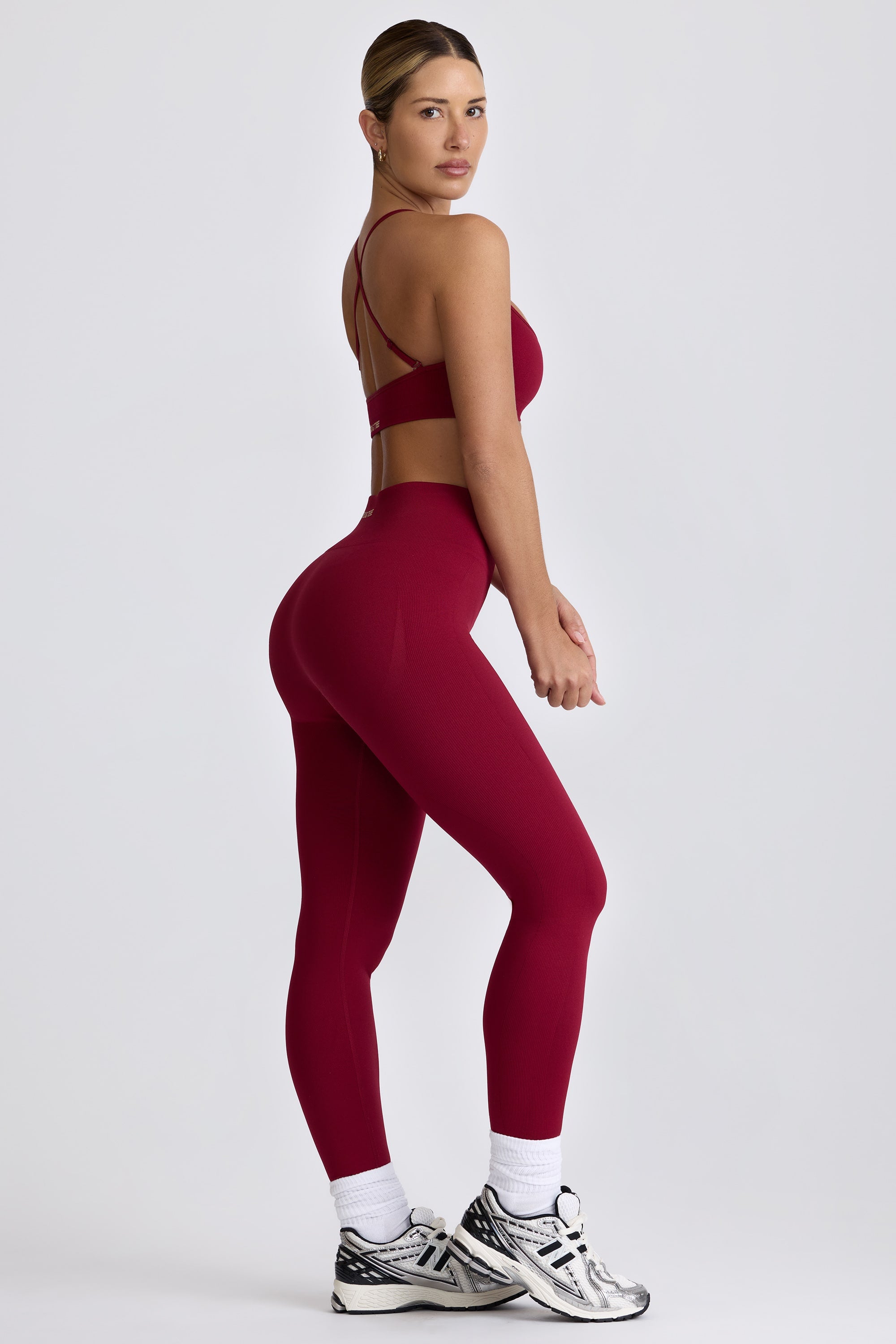 Super Sculpt Seamless High-Waist Leggings in Burgundy - Image 4