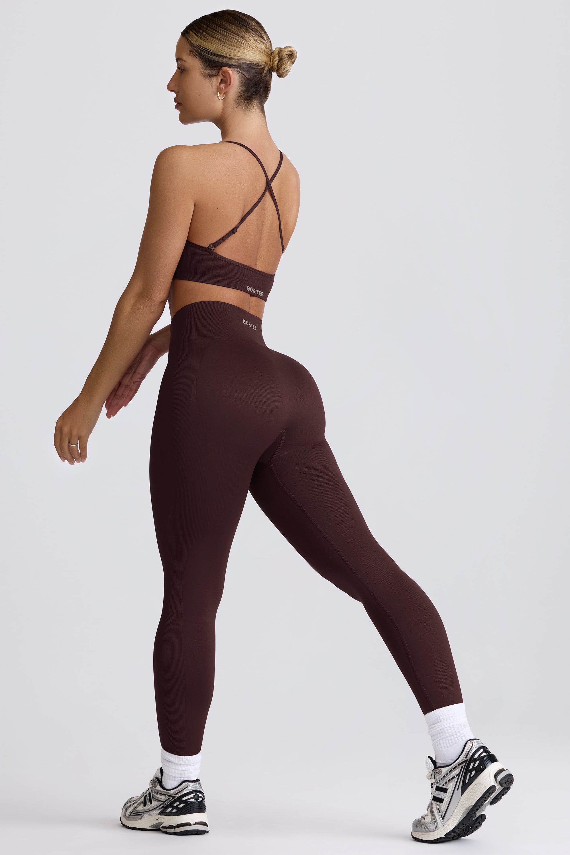 Super Sculpt Seamless High-Waist Leggings in Chocolate - Image 10