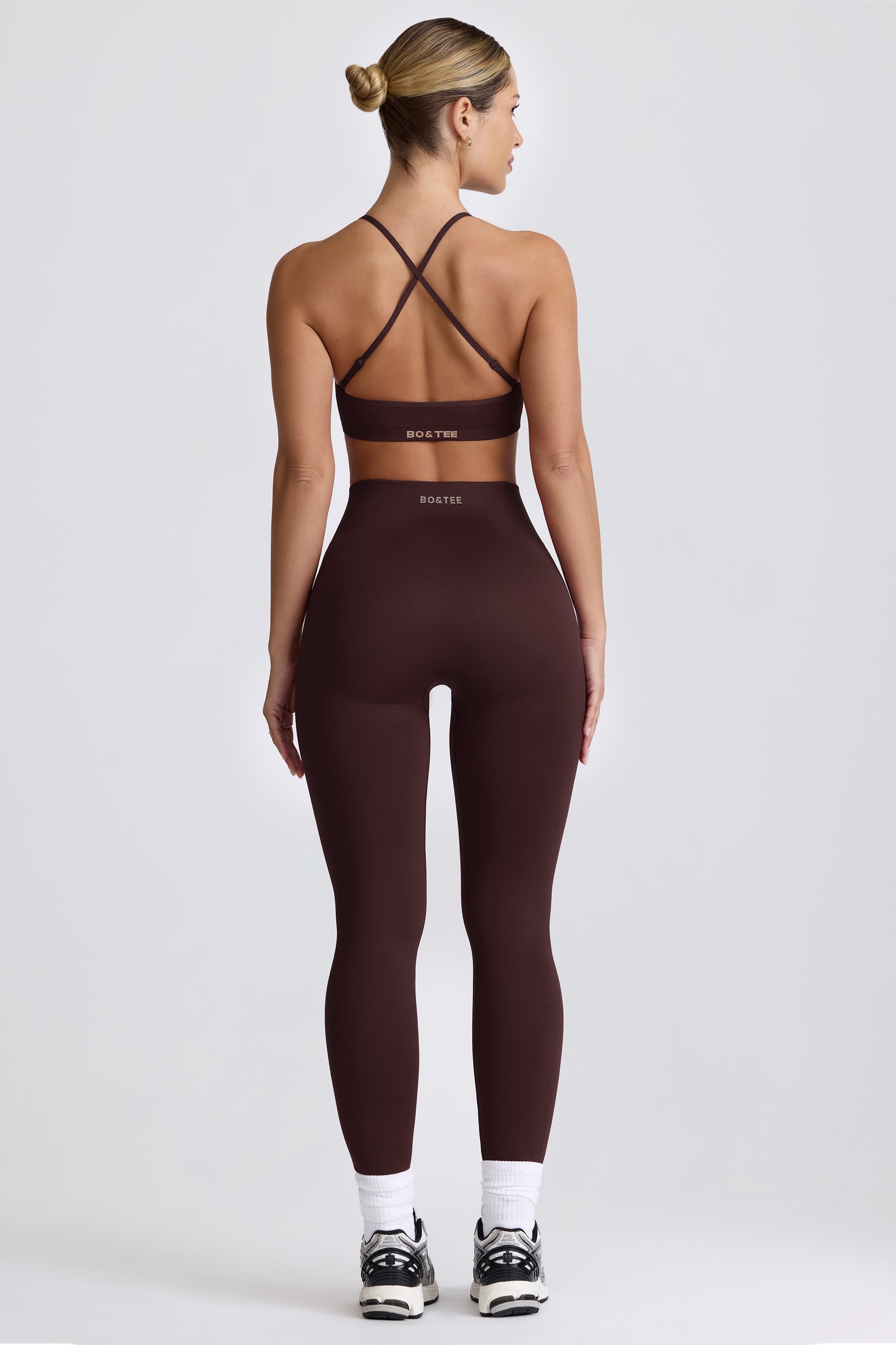 Super Sculpt Seamless High-Waist Leggings in Chocolate - Image 3