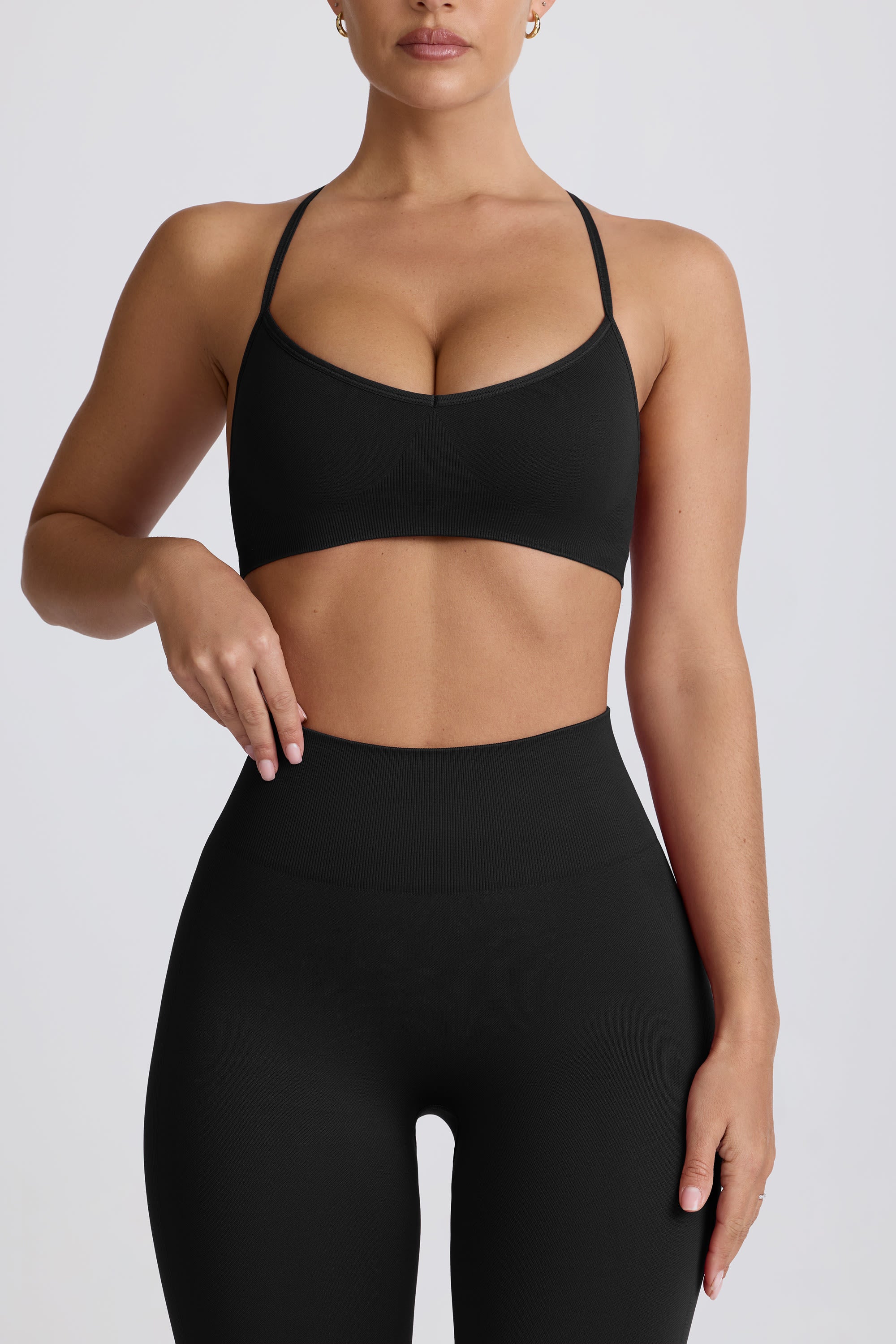 Super Sculpt Seamless Cross-Back Sports Bra in Black - Image 7