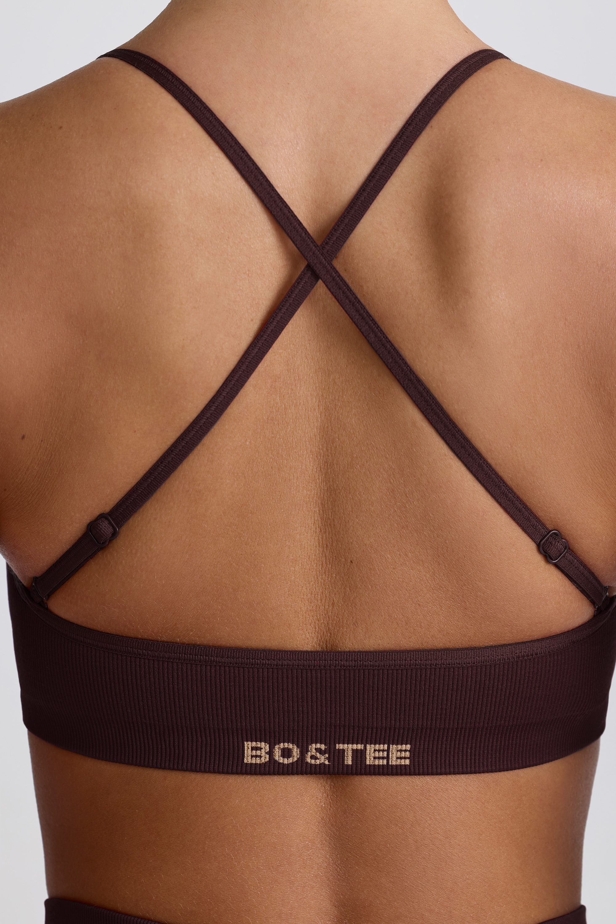 Super Sculpt Seamless Cross-Back Sports Bra in Chocolate - Image 5