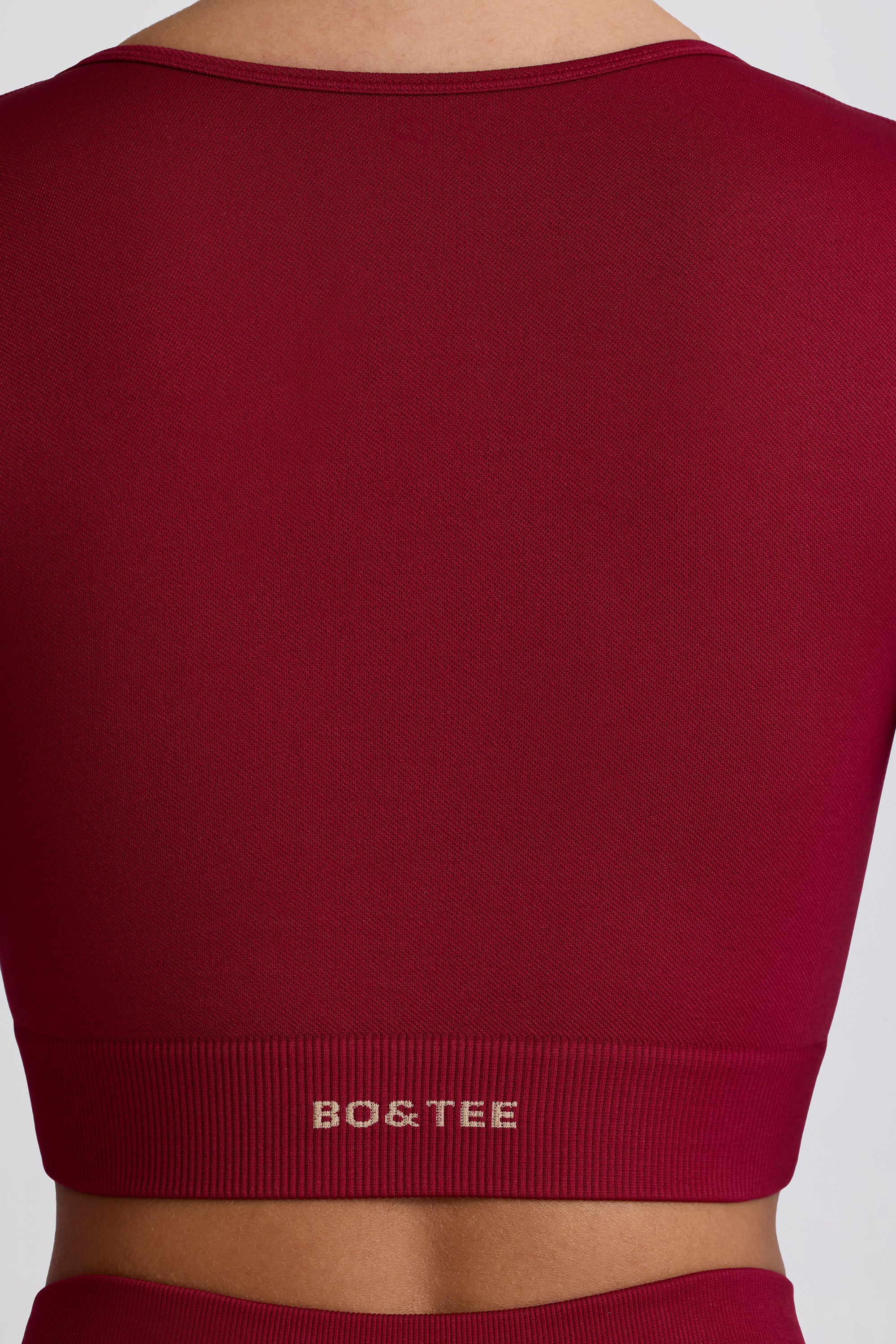 Super Sculpt Seamless Long-Sleeve Crop Top in Burgundy - Image 6