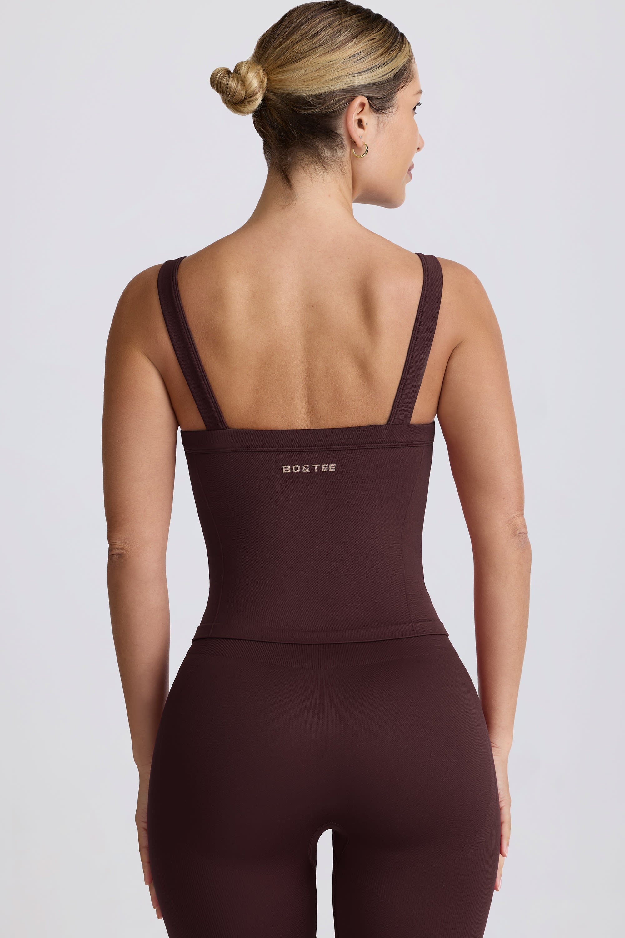 Super Sculpt Seamless Longline Tank Top in Chocolate - Image 3