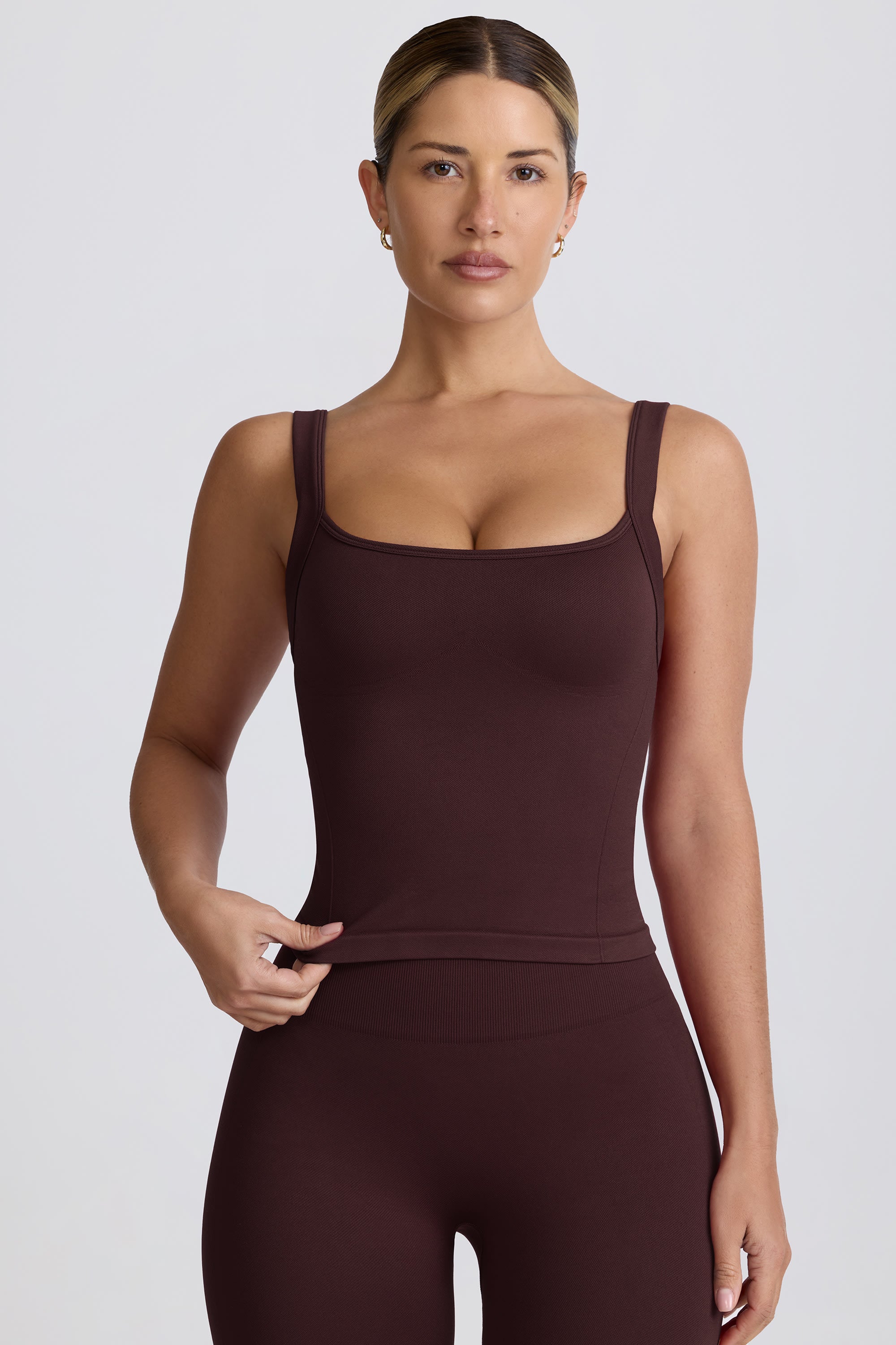 Super Sculpt Seamless Longline Tank Top in Chocolate - Image 9