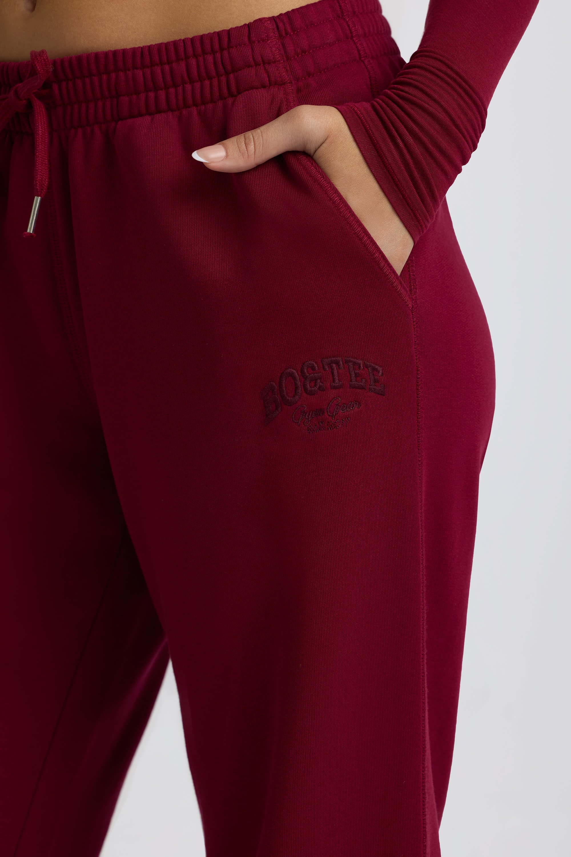 Low-Rise Wide-Leg Joggers in Burgundy - Image 5