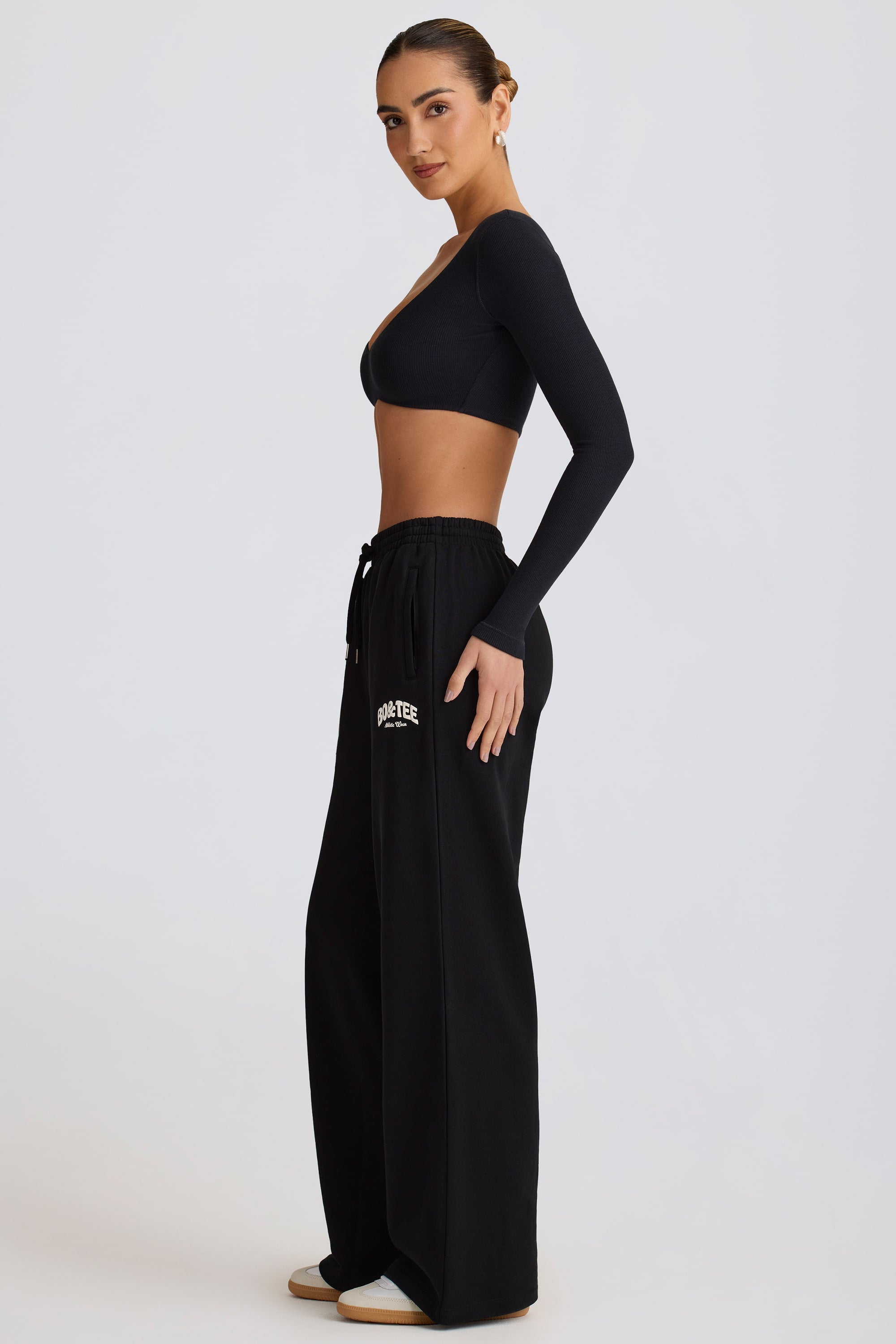Mid-Rise Wide-Leg Joggers in Black - Image 3