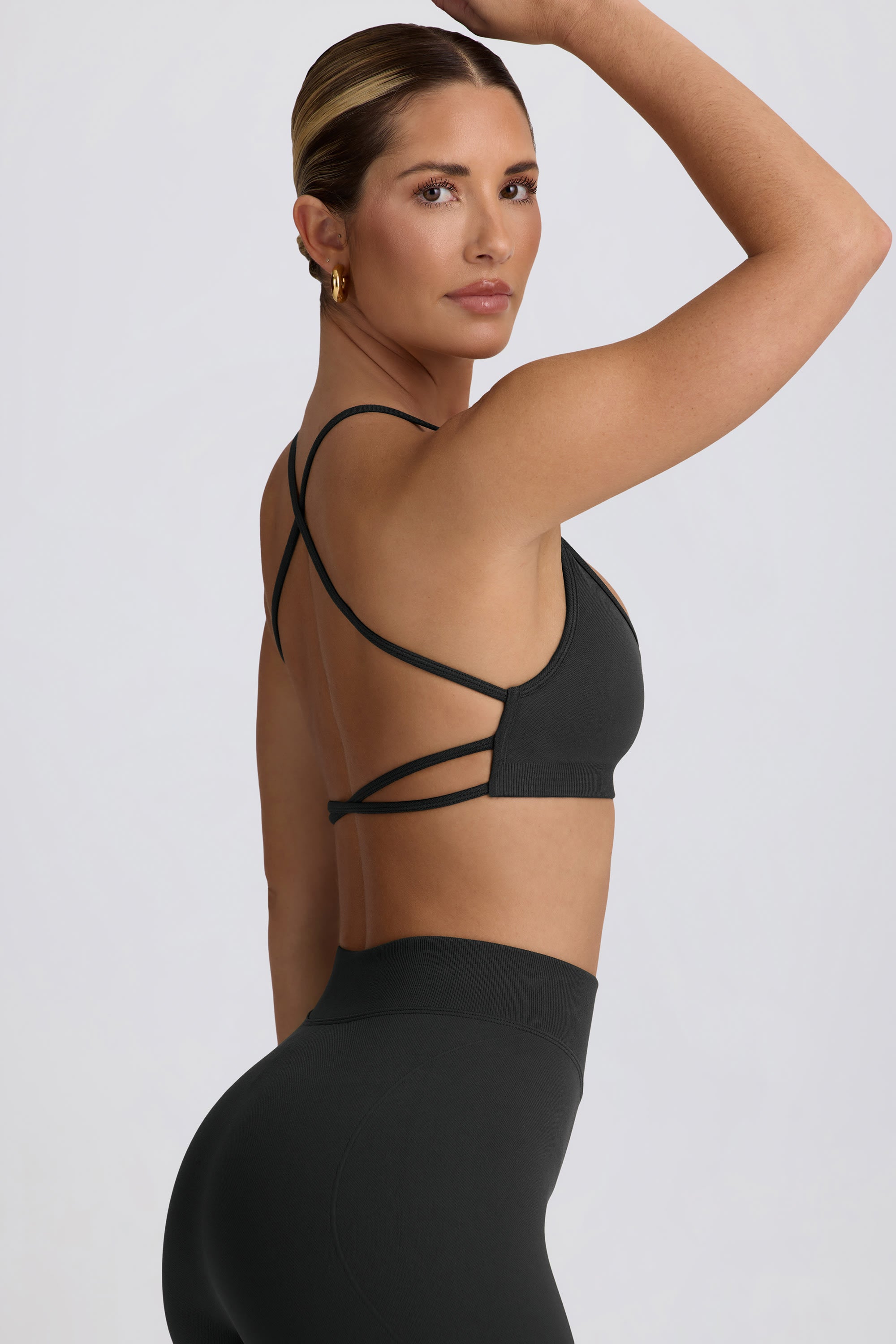 Super Sculpt Seamless Backless Sports Bra in Ash - Image 3