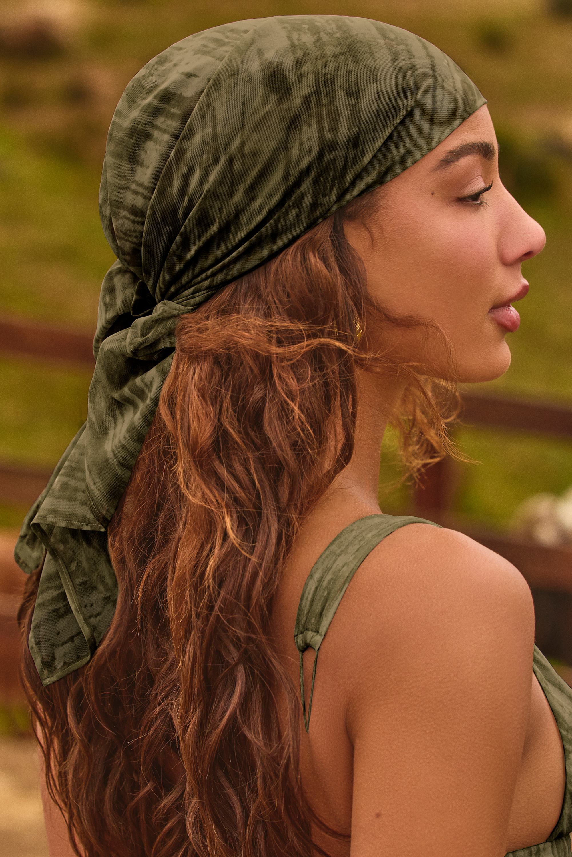 Ventura Headscarf in Green Print - Image 2