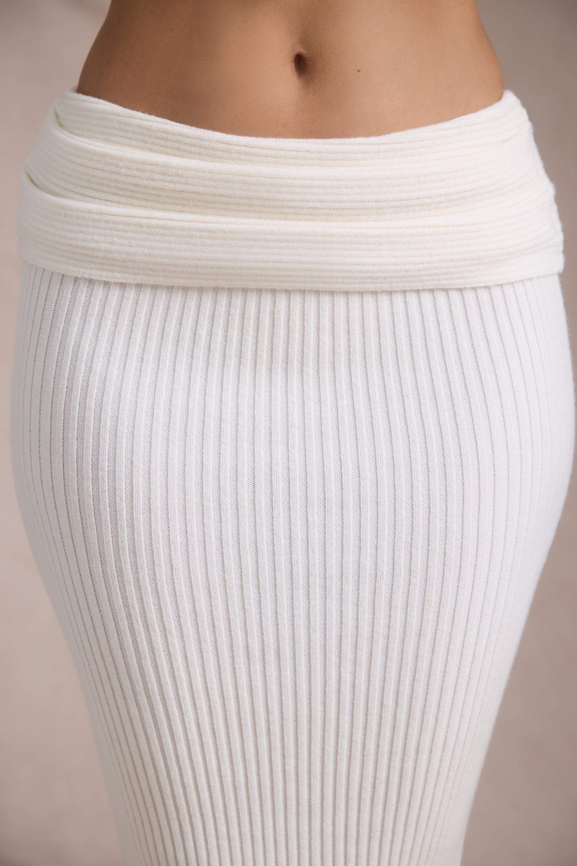 Edalene Ribbed-Knit Foldover Maxi Skirt in Ivory - Image 4