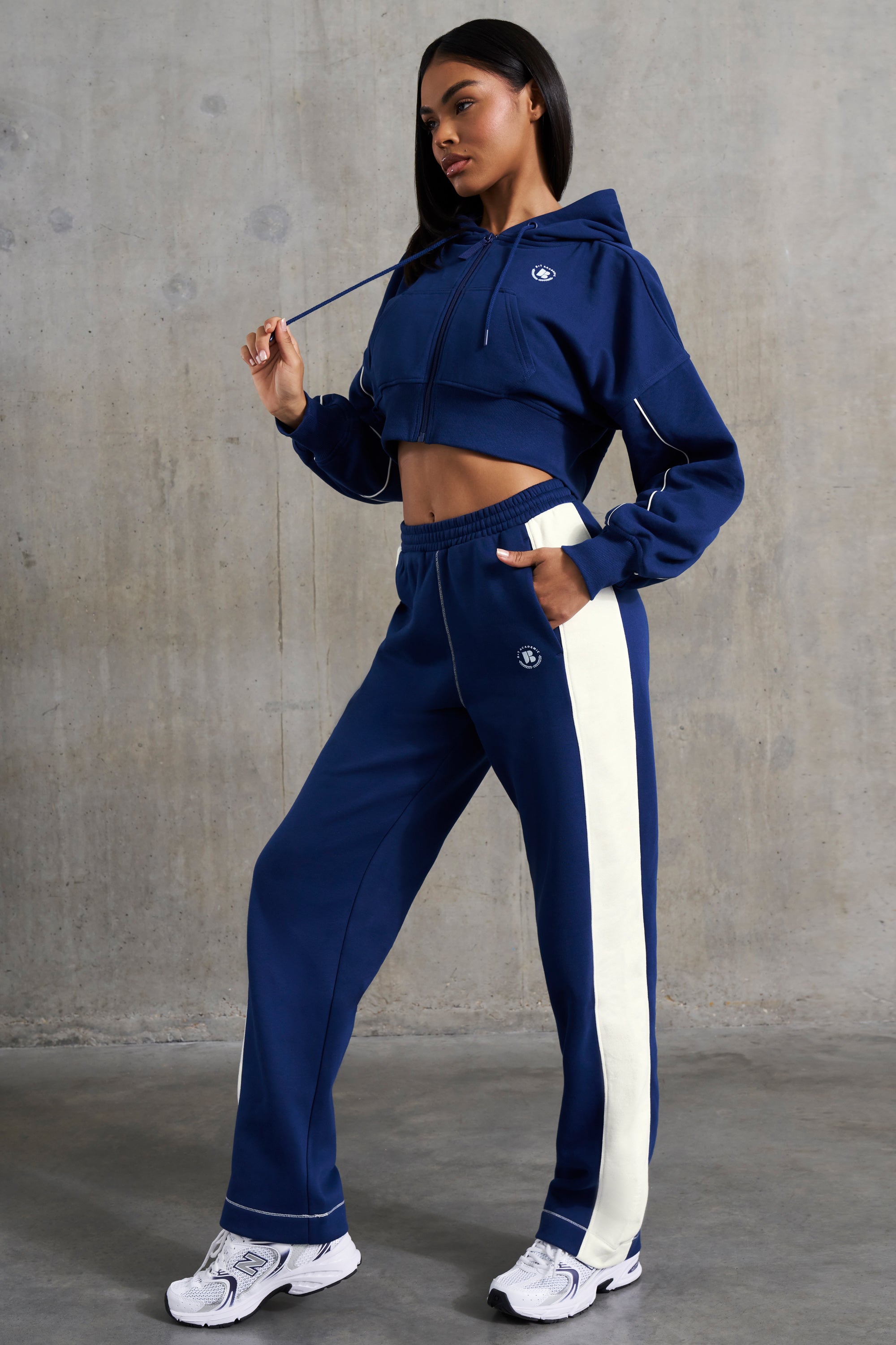 Elite Wide Leg Sweatpants in Navy - Image 8