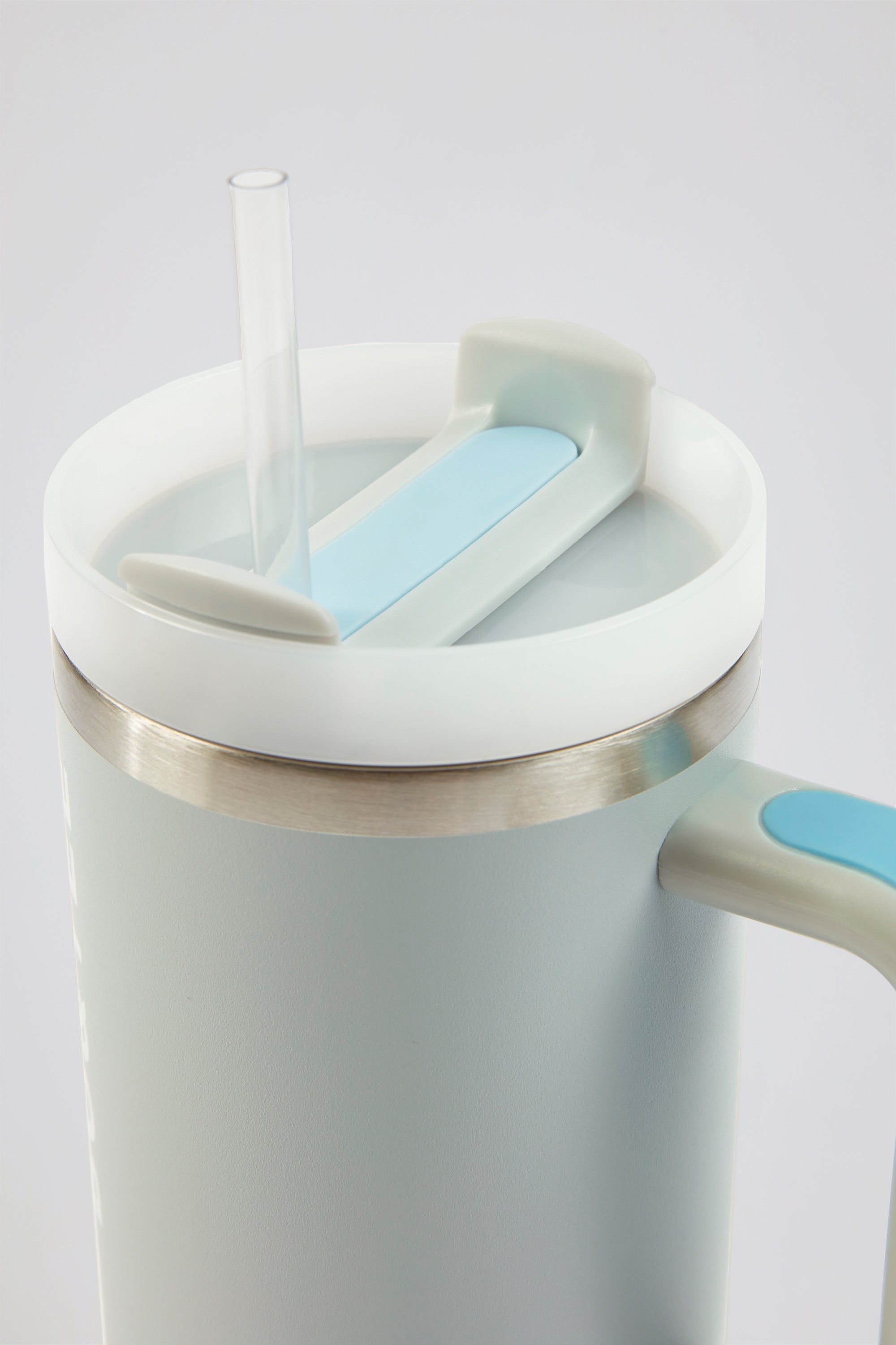 Stainless Steel Water Bottle in Light Blue - Image 4