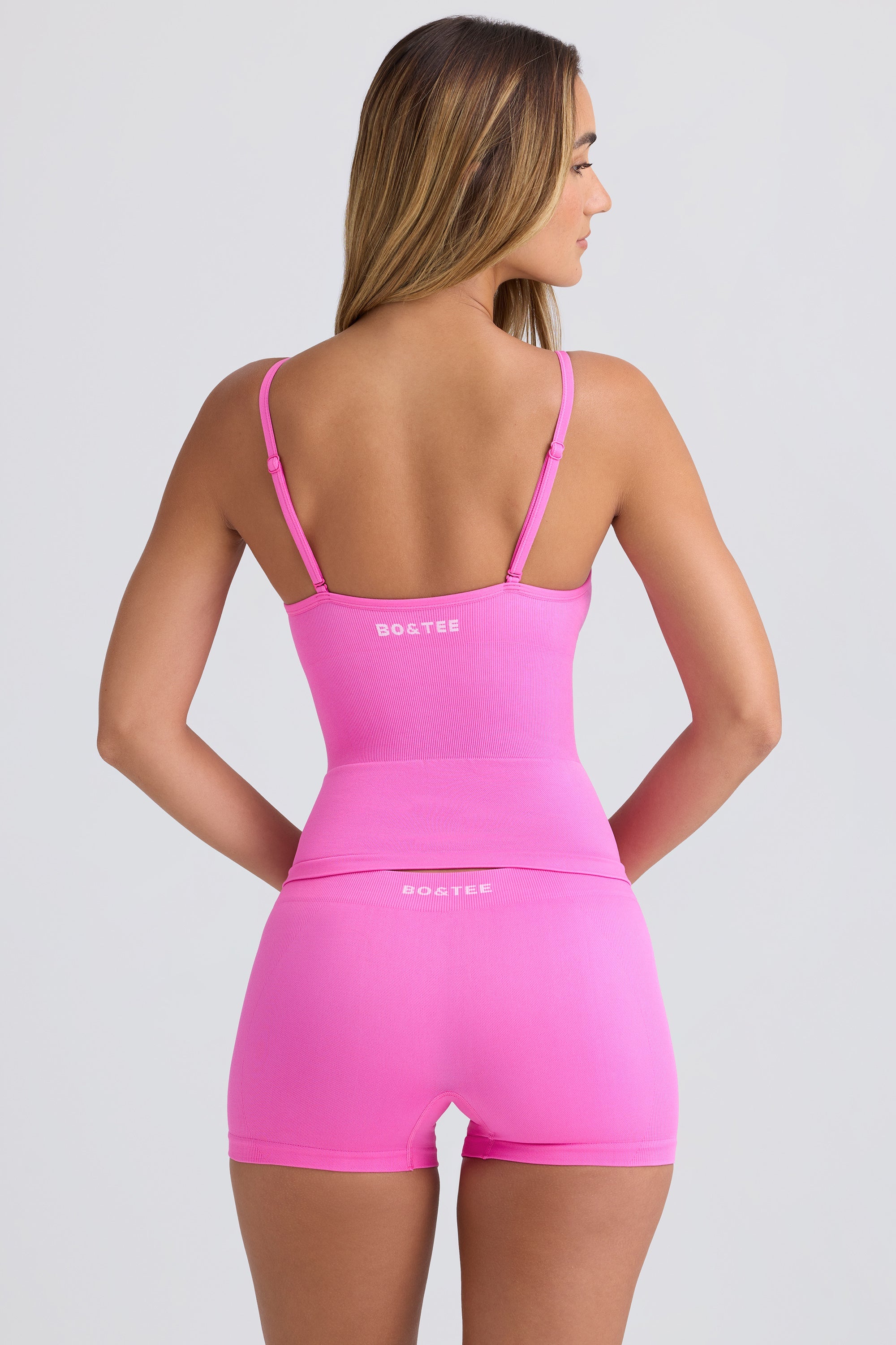 Super Sculpt Seamless Longline Tank Top in Sugar Pink - Image 2