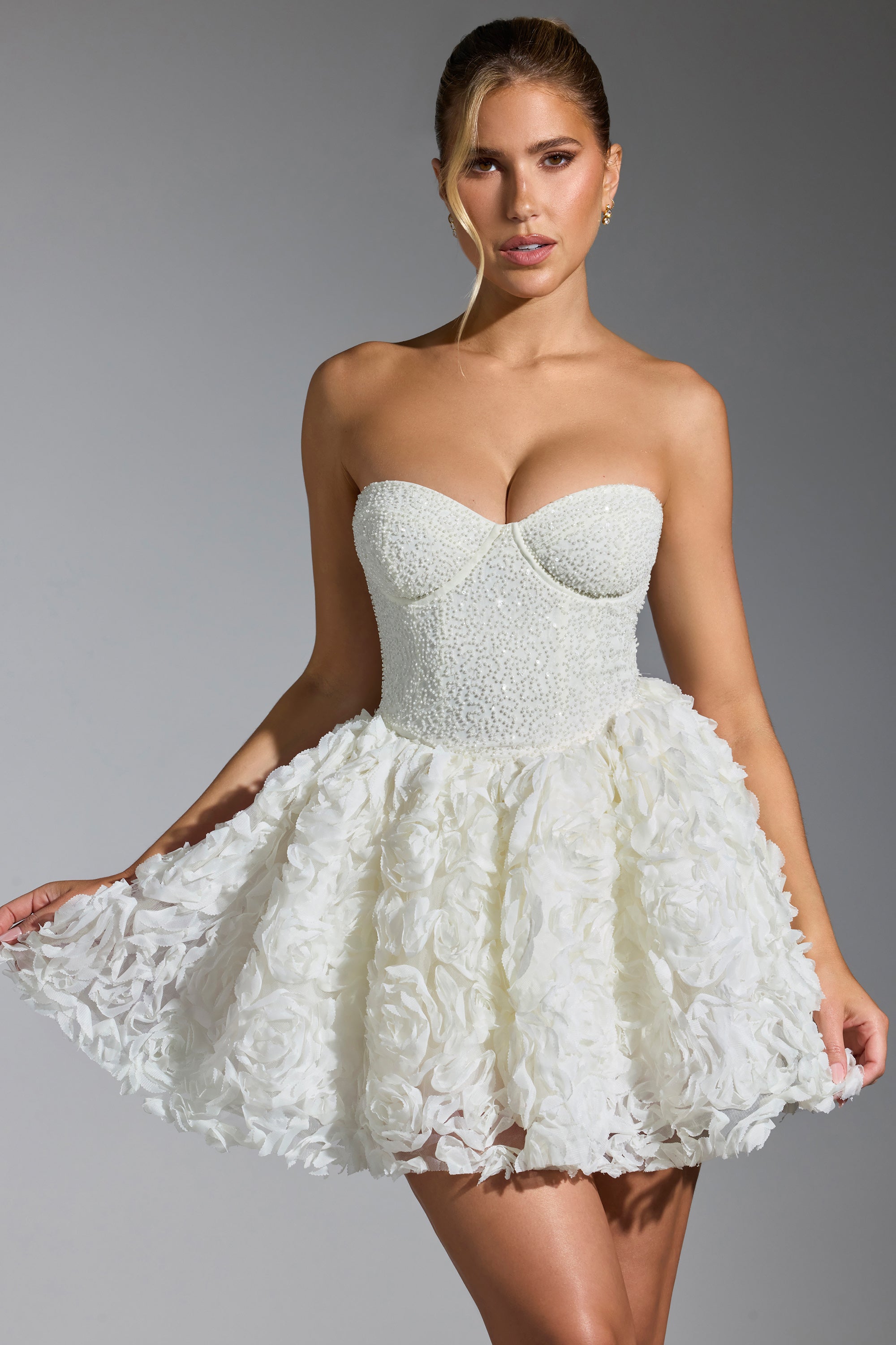 Evanthe Embellished Floral-Appliqu?? Lace-Up Mini Dress in White