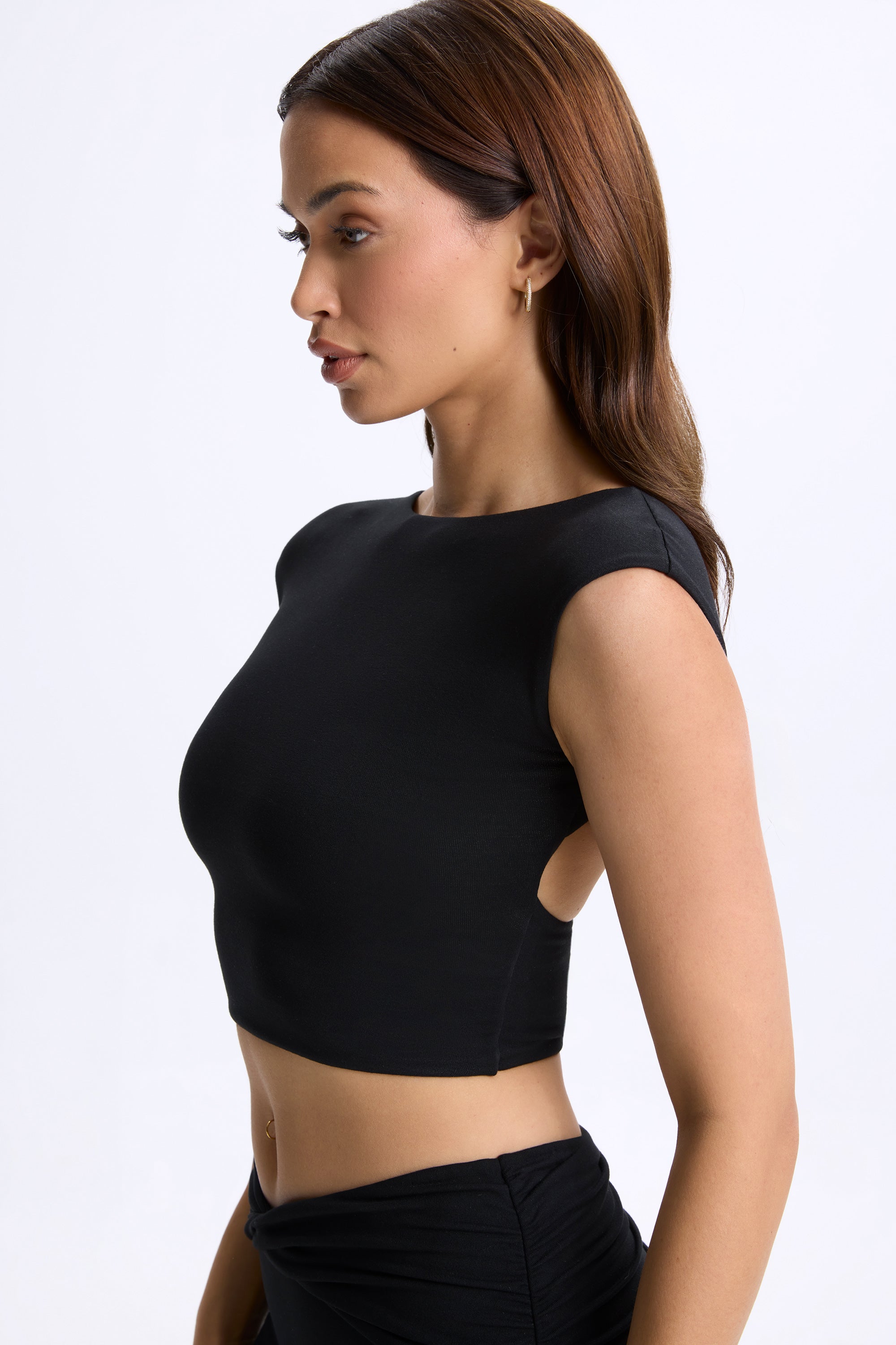 Juno Cap-Sleeve Open-Back Crop Top in Black - Image 3