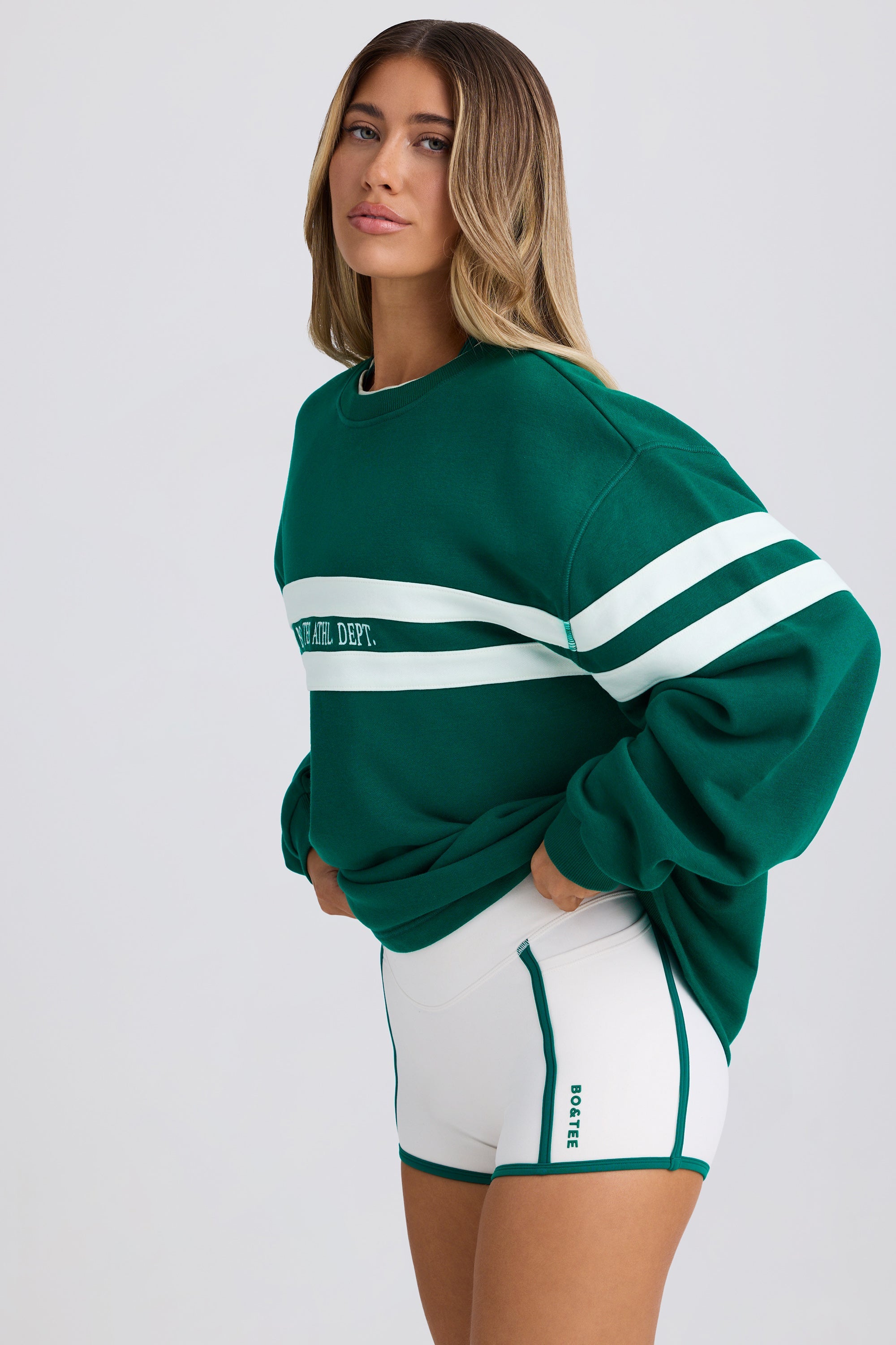Oversized Sweatshirt in Varsity Green - Image 6